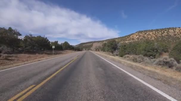 ユタ州風景バイウェイ12ディキシー ナショナル フォレスト フットヒル ドライビング テンプレート1 Southwest Usa — ストック動画