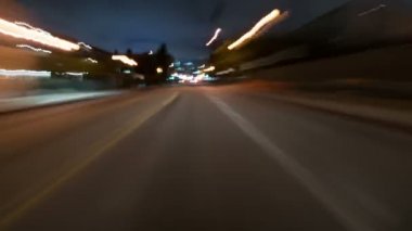 Hiperlapse Los Angeles 'ı Washington Bulvarı' ndan Figueroa Caddesi 'ne götür.