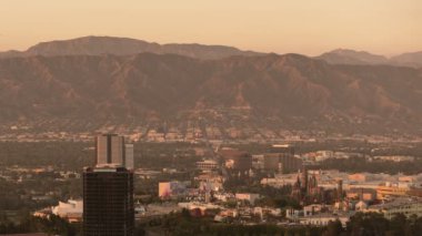 Los Angeles Universal Studio ve Glendale Sunset to Night Holy Grail Time Lapse