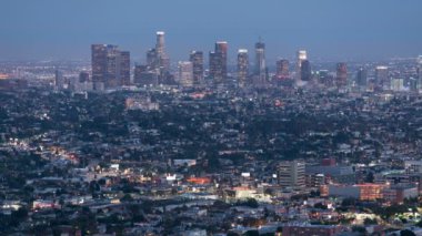 Los Angeles Günbatımından Geceye Şehir Merkezine Griffith Park Zaman aşımından Skyline