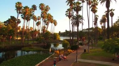 Echo Park 'ta günbatımı Los Angeles California Hava Çekimi