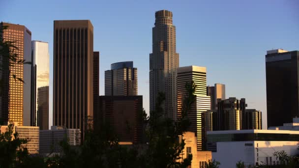 Los Angeles Downtown Sunset Reflektioner Skyskrapor — Stockvideo