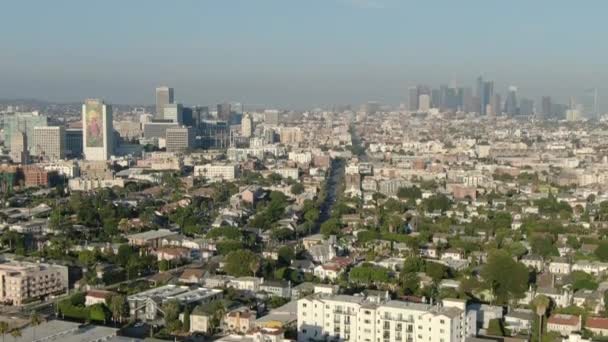 Los Angeles Wilshire Center Downtown Buildings Aerial Shot Tilt — 비디오