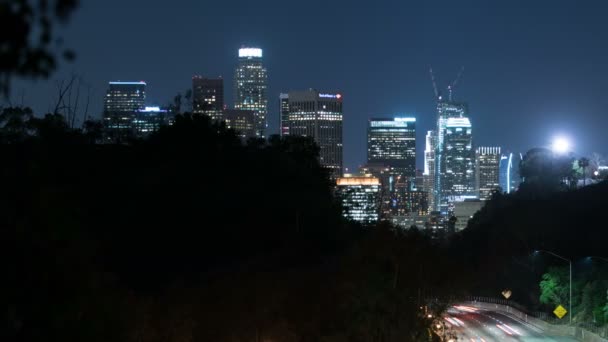 Los Angeles Skyline Freeway Traffic Elfaban Park Grand View Point — стоковое видео