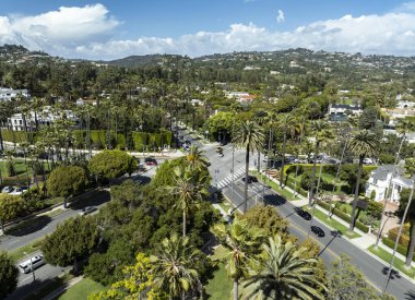 Beverly Hills Sunset Bulvarı Beverly Dr Kavşağı ABD