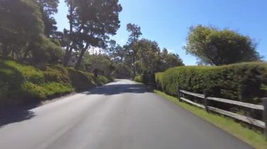 Monterey 17 Mil Yolu 22 Front View Multicam Sürücü Plakası Kaliforniya ABD