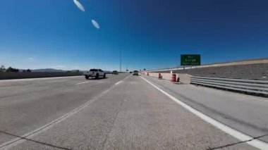 Reno Merkez Otoyolu 06 Ön Manzara 580 ve 395 Güney Sürücü Plaka Nevada ABD Ultra Geniş