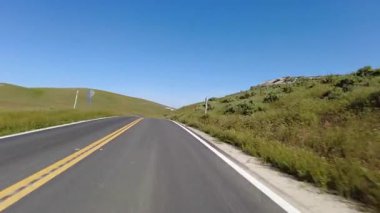 Carrizo Ovası Otoyolu 58 Batı McKittrick 05 Ön Görünüm Kaliforniya plakalı ABD