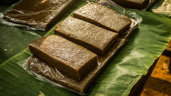 インドネシア中央ジャワバタンペカロンガンからのジェナンクエケーキ伝統的な食べ物 — ストック写真