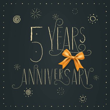 5. yıl dönümü vektör simgesi, logo. 5. yıldönümü için zarif tabelalı tasarım ögesi