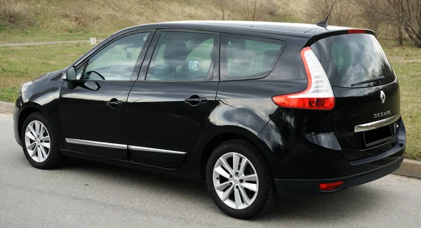 Belarus Minsk October 2019 Black Car Renault Grand Scenic Stands — Foto de Stock