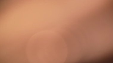 Çekici ışık efektlerini ve pürüzsüz geçişleri keşfedin, hareketi vurgulayan ve ruhani güzelliği anımsatan, izleyicilerin dikkatini çeken videolar için güzel bulanık bir arkaplan oluşturun