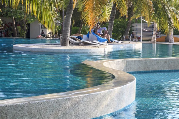 Maldivas Marzo 2017 Holiday Inn Resort Kandooma Maldivas — Foto de Stock