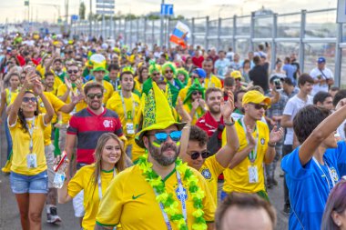 Rostov-On-Don, Rusya-17 Haziran 2018: FIFA Dünya Kupası 2018 ev sahibi şehir Rostov-on-Don yer Rostov Arena, Brezilya hayranları,