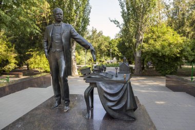 Rostov-on-Don, Rusya-20 Haziran 2018: FIFA Dünya Kupası 2018 Host City Rostov-on-Don yer, Rostov-on-Don şehrinin sights, kentin ilk valisi bir anıt