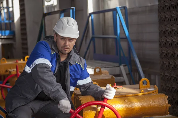 Mechanic Repairman Operator Production Gas Oil Gas Industry Gas Conditioning — Stock Photo, Image