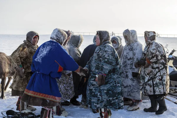 Nadym, Oroszország - 2019. február 23.: Jamal, nyílt területen, tundra, a — Stock Fotó