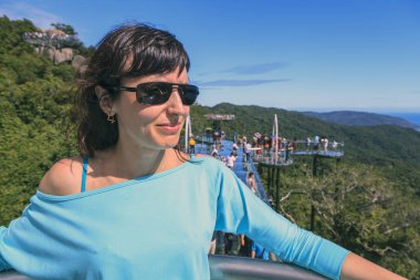  Yalong Körfezi Tropik Par