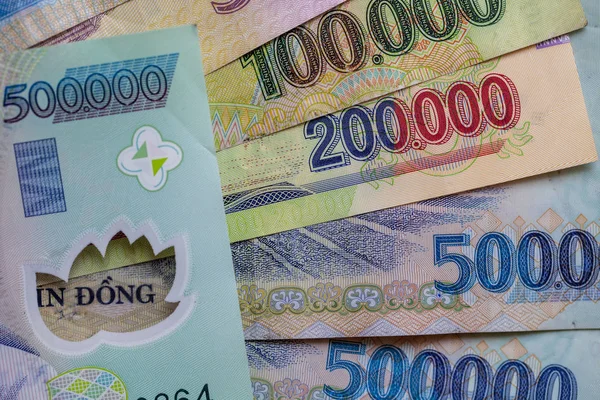 Pieniądze. Banknoty wietnamskie. Obraz Ho Chi Minh na banknocie — Zdjęcie stockowe