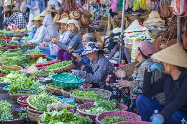 Hoi Vietnam Haziran 2019 Hoi Old Market Geleneksel Vietnam Saman — Stok fotoğraf