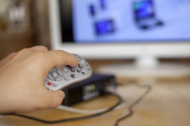 Ev televizyonuna internet bağlantısı