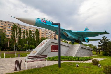 Rusya, Rostov-on-Don, 29 Mayıs 2020: Havacılar Anıtı, Sukhoi Su-37 (NATO kod adı: Flanker-C)