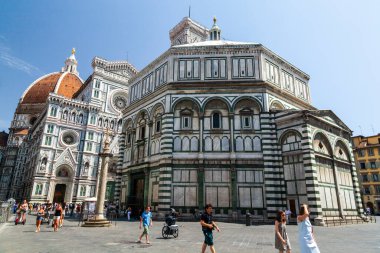 Floransa, İtalya, 28 Temmuz 2019: Floransa Katedrali Piazza del Duomo, İtalya 