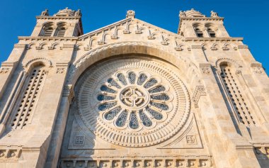 Mimari detay Santa Luzia Bazilikası Viana do Castelo Kuzey Portekiz'de bir bahar gününde
