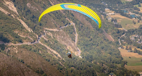 Saint Lary Soulan France August 2018 Paragliding Flight Top Mountain — Stock Photo, Image