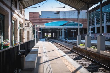 Viana yapmak Castelo, Portekiz - 10 Mayıs 2018: küçük Viana mimari detay mı Castelo Tren İstasyonu bir bahar gününde