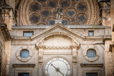 Toledo Katedrali 'nin mimari ayrıntıları