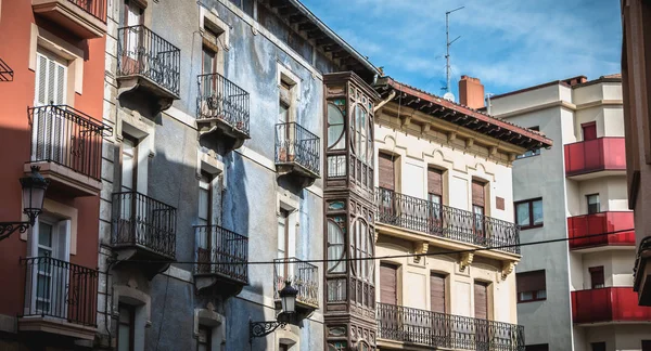 Tipik konut yapı mimarisi, Irun, İspanya