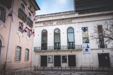 Aveiro'daki Aveirense tiyatrosunun mimari detayı, Portekiz