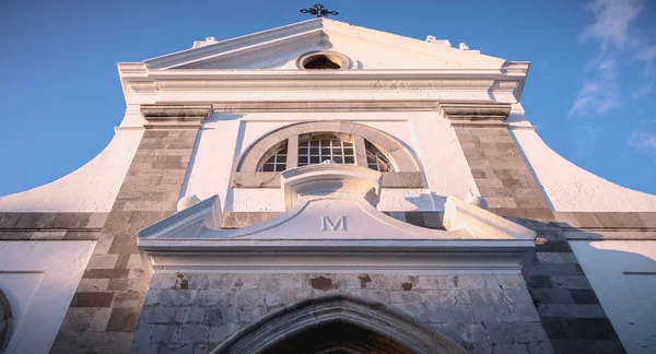 Architektonický detail kostela Santa Maria do Castelo v — Stock fotografie