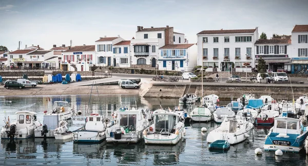 Port Join manevra balıkçı tekneleri küçük liman görünümü — Stok fotoğraf