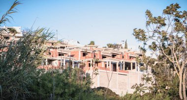 Bir ikamet ne lüks bir daire binanın terkedilmiş kalıntılar