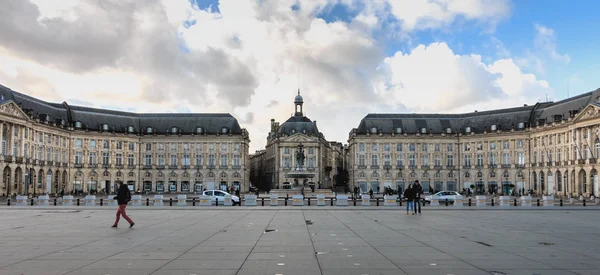 Architektonisches Detail des berühmten Place de la Bourse — Stockfoto