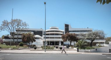 Albufeira, Portug modern binanın mimari detay