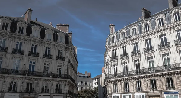 Dettaglio architettonico tipico dell'edificio nel centro storico di Nan — Foto Stock