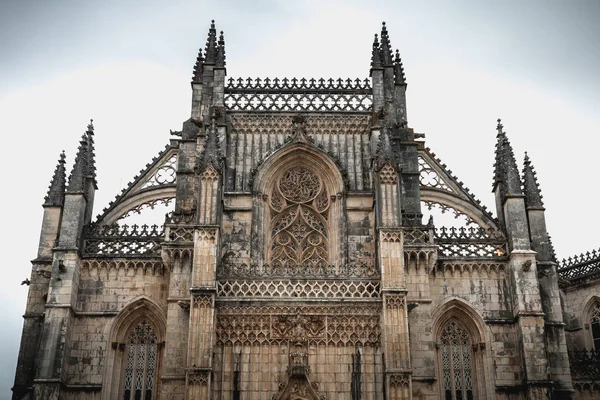 Dettaglio architettonico del Monastero di Santa Maria da Vitoria — Foto Stock