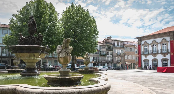 Braga Belediyesi 'nin Braga Romana Günü için dekore edilmiş görüntüsü — Stok fotoğraf