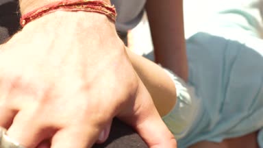 Yoga masaj açık. Tedavi ve rehabilitasyon vücut için Tay masajı kapatın. Ruhsal ve fiziksel kurtarma için alternatif ve geleneksel tıp.