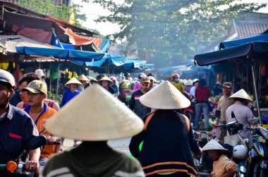 Hoi An, Vietnam - 09 Ocak 2014: Hoi eski bir şehir. Hoi bir Asya'nın popüler bir turistik yer. Hoian Unesco tarafından Dünya Mirası alanı kabul edilmektedir.