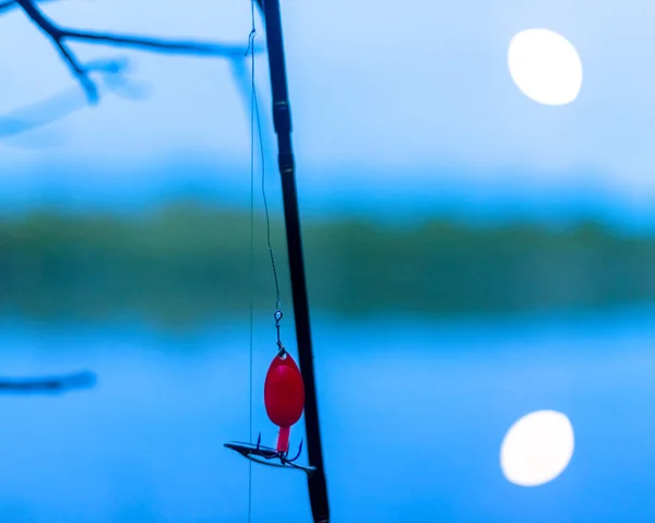 Small Red Spinner Spinner Attached Fishing Rod Background Evening River — Stock Photo, Image