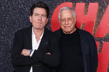 Amerikalı aktör Charlie Sheen ve Amerikalı film yapımcısı Netflix 'in' Amerikan aktör Charlie Sheen 'in birinci sezonunun Los Angeles Premiere' ine 4 Eylül 2025 'te Hollywood, Los Angeles, Kaliforniya, ABD' de Netflix Tudum Theater 'da geldiler..