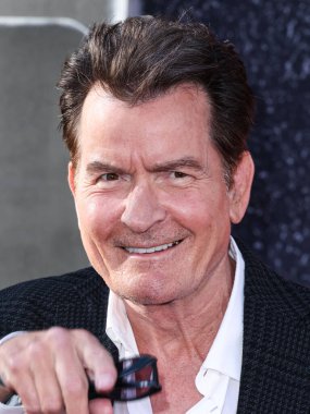 Amerikalı aktör Charlie Sheen, Netflix 'in namı diğer Amerikalı aktör Charlie Sheen' in 4 Eylül 2025 'te Hollywood, Los Angeles, Kaliforniya' da düzenlenen Netflix Tudum Theater 1..