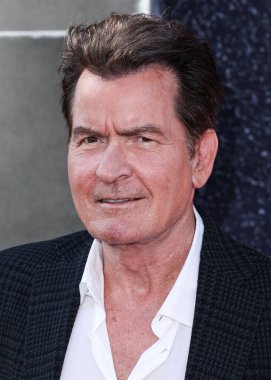 Amerikalı aktör Charlie Sheen, Netflix 'in namı diğer Amerikalı aktör Charlie Sheen' in 4 Eylül 2025 'te Hollywood, Los Angeles, Kaliforniya' da düzenlenen Netflix Tudum Theater 1..