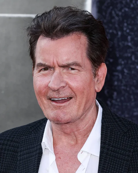 Amerikalı aktör Charlie Sheen, Netflix 'in namı diğer Amerikalı aktör Charlie Sheen' in 4 Eylül 2025 'te Hollywood, Los Angeles, Kaliforniya' da düzenlenen Netflix Tudum Theater 1..