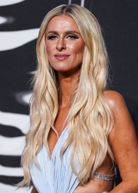Nicky Hilton Rothschild, 7 Eylül 2025 'te UBS Arena' da düzenlenen 2025 MTV Video Müzik Ödülleri 'ne ulaştı..