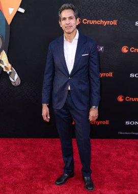 Sony Pictures Entertainment (SPE) Başkanı ve Genel Müdürü Ravi Ahuja, 9 Eylül 2025 'te TCL Çin Tiyatrosu IMAX' ta düzenlenen Los Angeles Crunchyroll 'un' Şeytan Avcısı: Kimetsu No Yaiba Sonsuzluk Şatosu 'na geldi.  